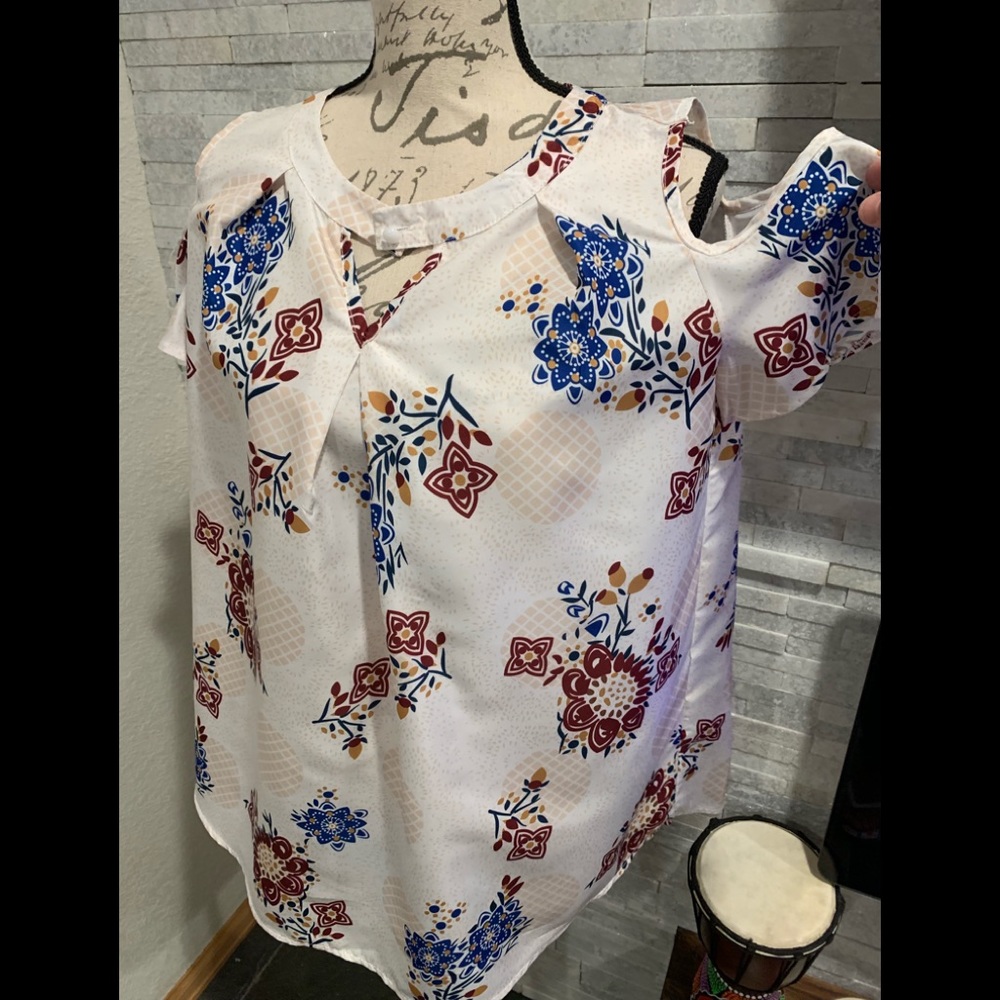 5 for $25 long top perfect to wear with leggings
